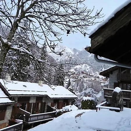 Chaleureux A Champagny-en-vanoise Avec Jacuzzi