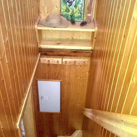 Chalet De 3 Avec Jardin Amenage Et Wifi A Champagny En Vanoise A 1 Km Des Pistes