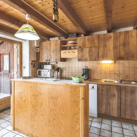 Chalet De 3 Avec Jardin Amenage Et Wifi A Champagny En Vanoise A 1 Km Des Pistes