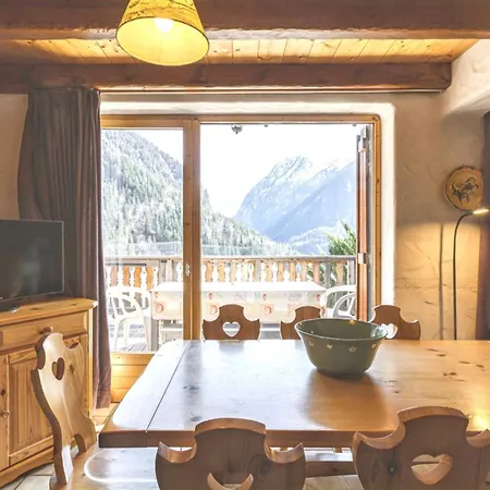 Chalet De 3 Avec Jardin Amenage Et Wifi A Champagny En Vanoise A 1 Km Des Pistes *