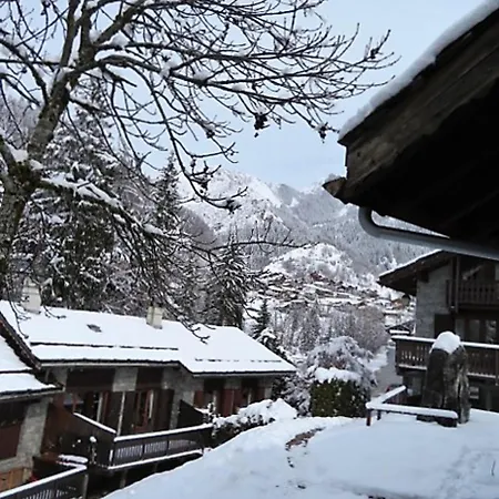 Chaleureux A Champagny-en-vanoise Avec Jacuzzi La Plagne
