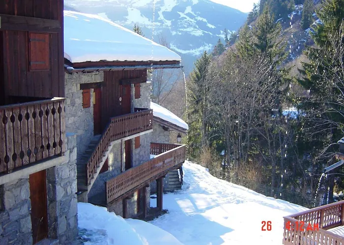 Chalet Chaleureux A Champagny-en-vanoise Avec Jacuzzi